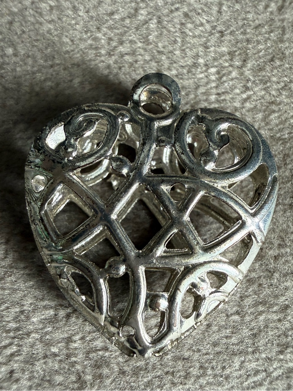 Silver Tone Filigree Heart Pendant